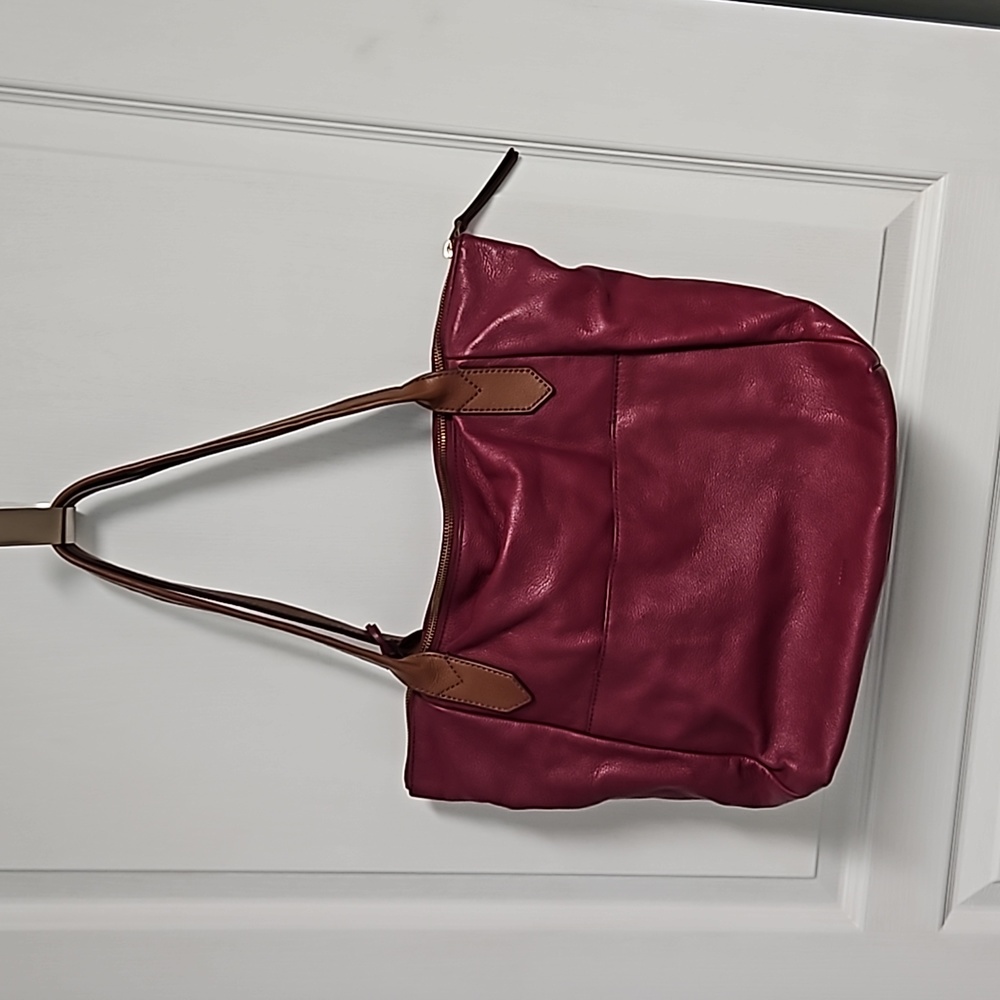 Fossil Key Fiona Leather Shoulder Bag In Raspberry - image 1